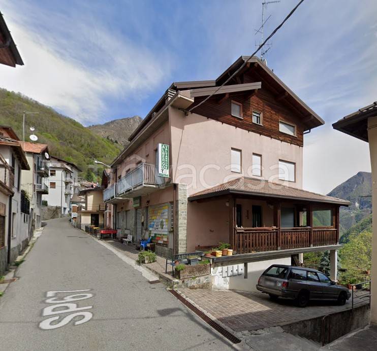 negozio in vendita a Valvarrone