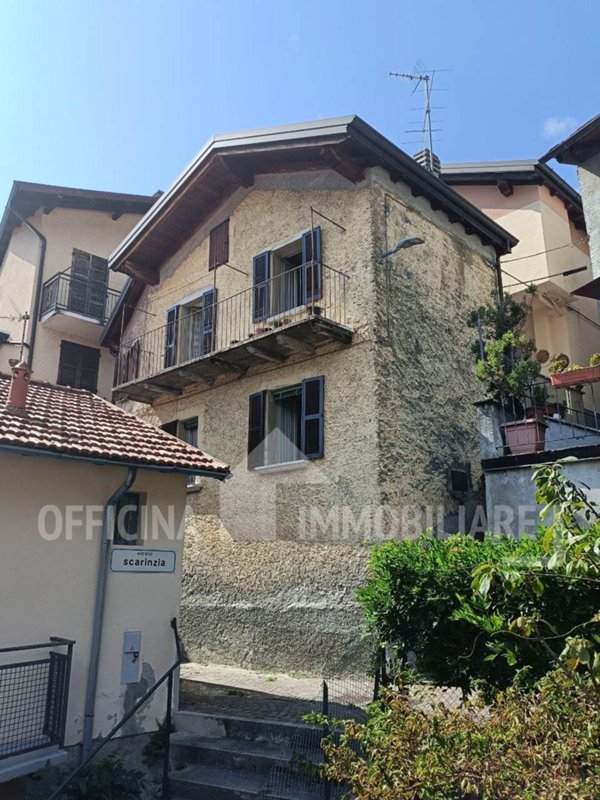 casa indipendente in vendita a Valvarrone in zona Vestreno