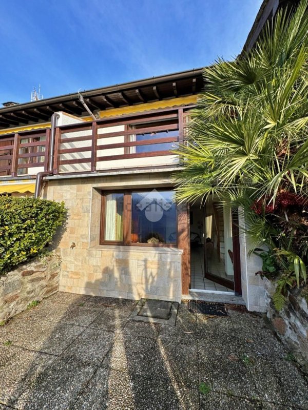 casa indipendente in vendita a Valvarrone in zona Vestreno