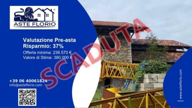 casa indipendente in vendita a Valvarrone in zona Vestreno