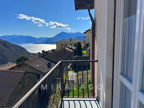 casa indipendente in vendita a Valvarrone in zona Vestreno