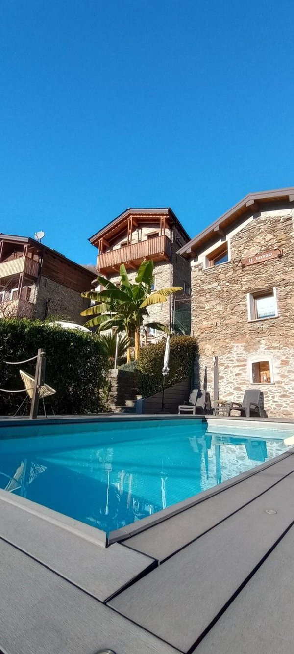 casa indipendente in vendita a Valvarrone in zona Vestreno