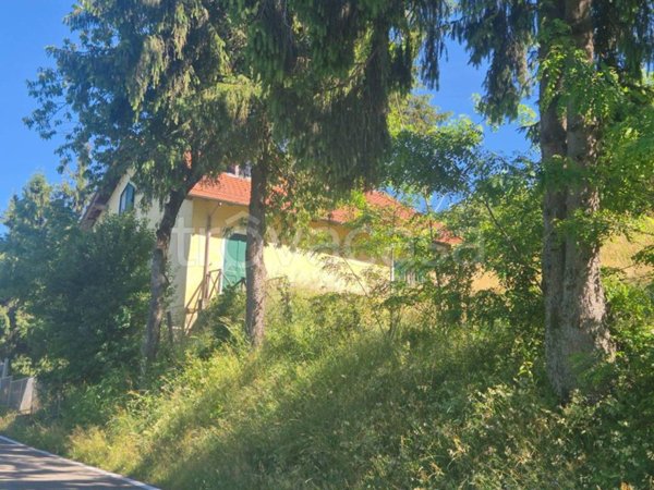 casa indipendente in vendita a Fraconalto