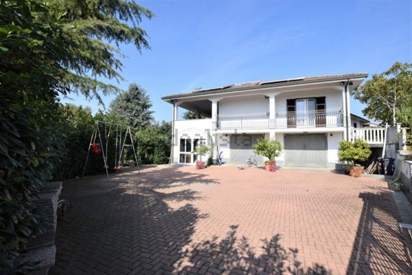 casa indipendente in vendita a Francavilla Bisio