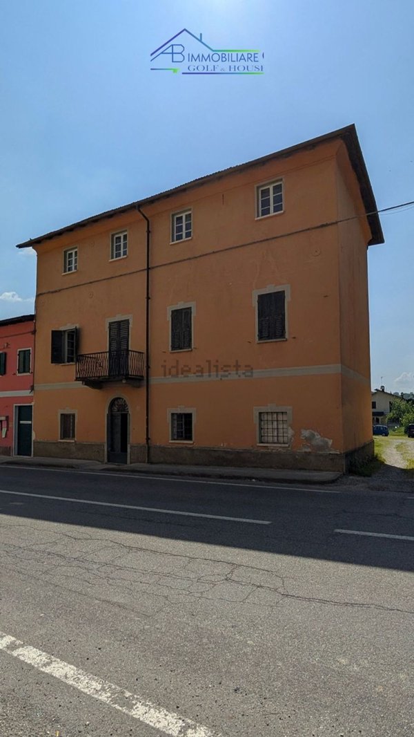casa indipendente in vendita a Francavilla Bisio