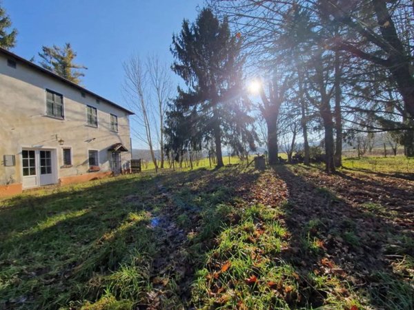 casa indipendente in vendita a Francavilla Bisio