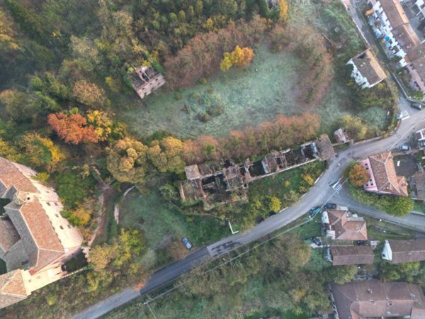 casa indipendente in vendita a Francavilla Bisio