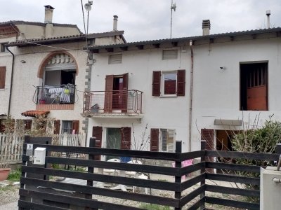 casa indipendente in vendita a Frascaro