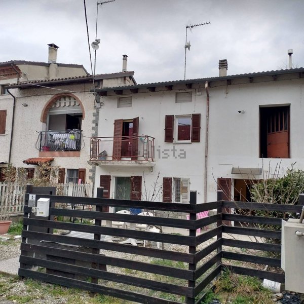 casa indipendente in vendita a Frascaro