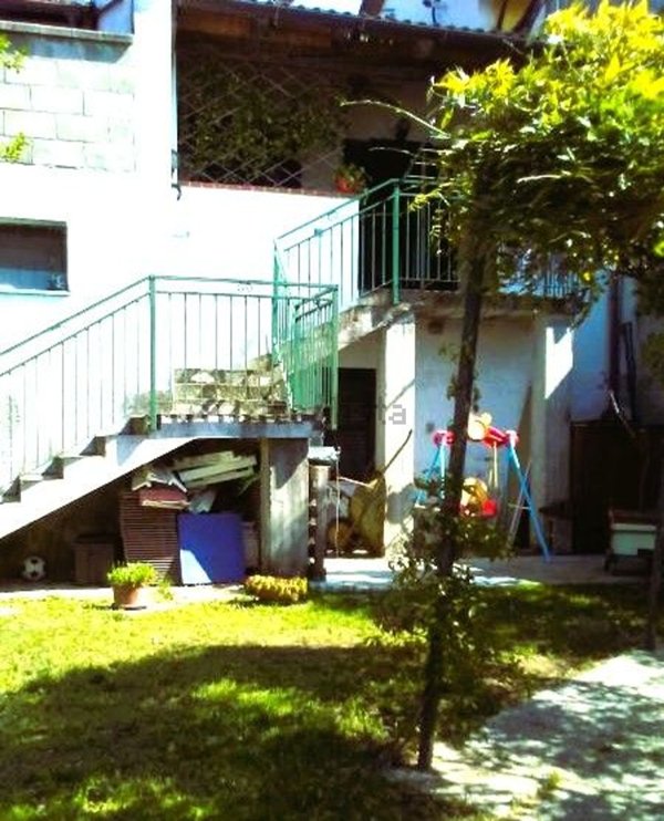 casa semindipendente in vendita a Frascaro in zona Tacconotti