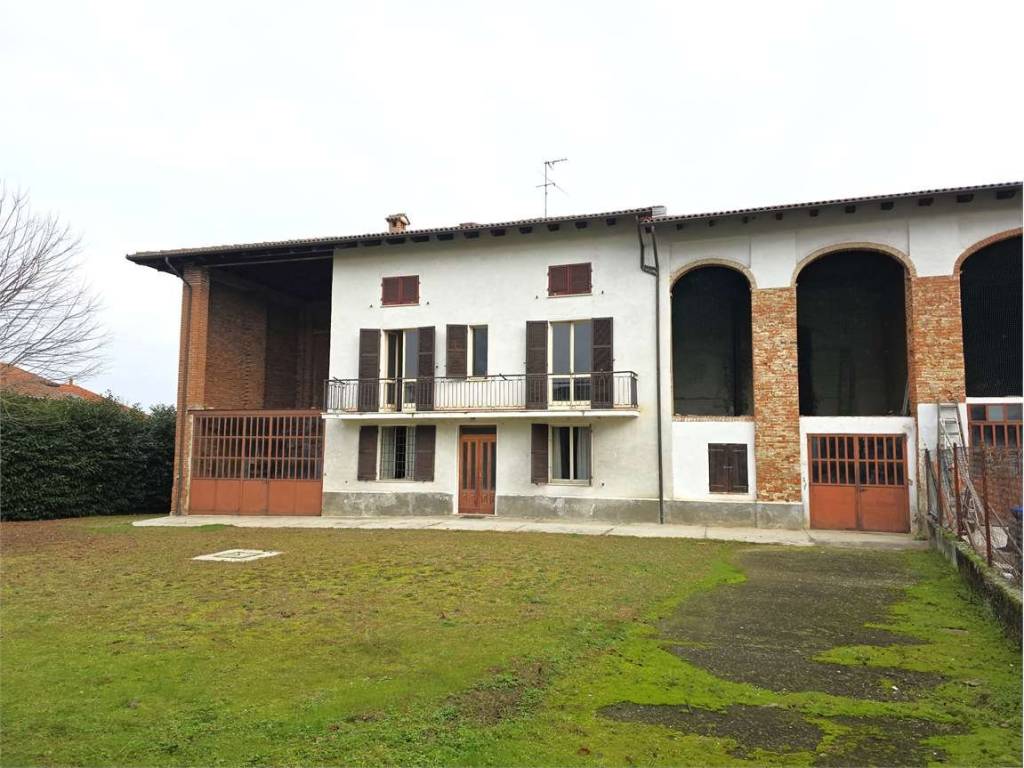 casa indipendente in vendita a Frascaro