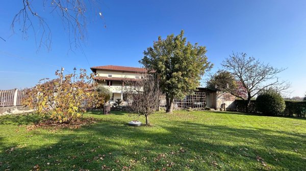 casa indipendente in vendita a Frascaro
