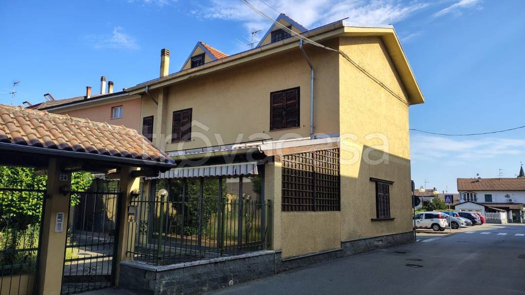 casa indipendente in vendita a Frascaro
