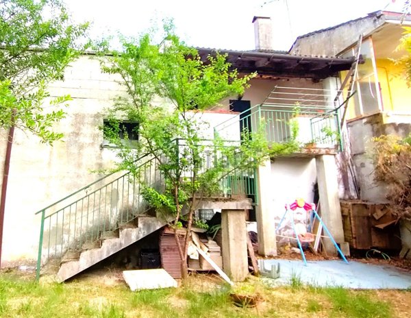 casa semindipendente in vendita a Frascaro in zona Tacconotti