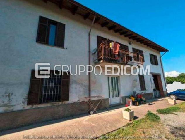 locale commerciale in vendita a Frascaro