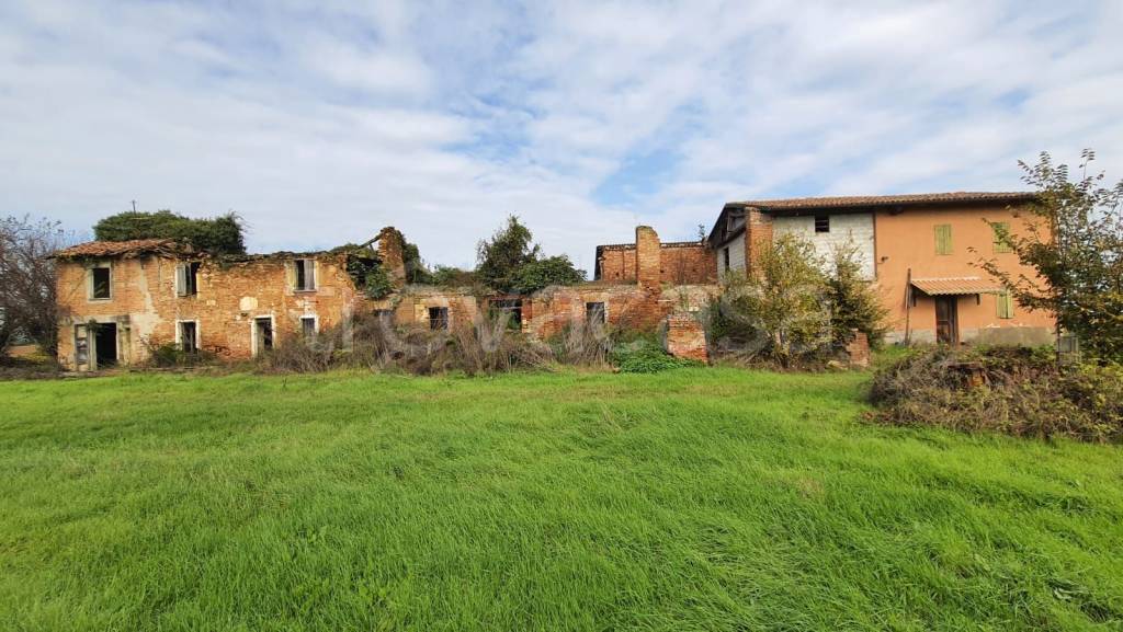 casa indipendente in vendita a Frassinello Monferrato
