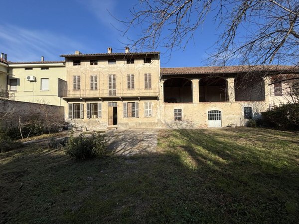 appartamento in vendita a Frassineto Po
