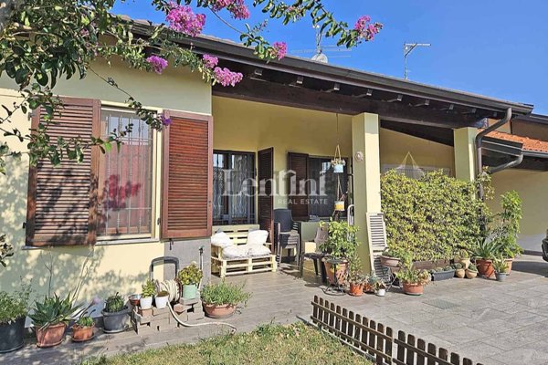 casa indipendente in vendita a Frassineto Po