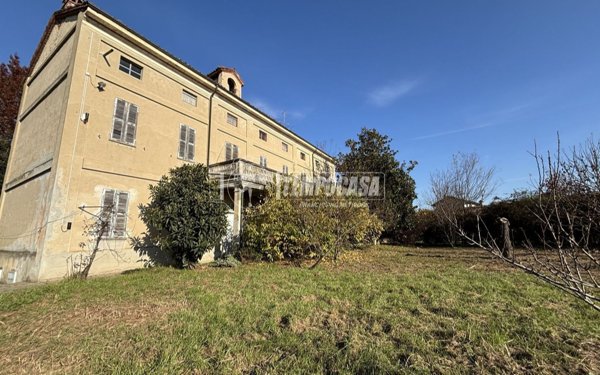 appartamento in vendita a Frassineto Po