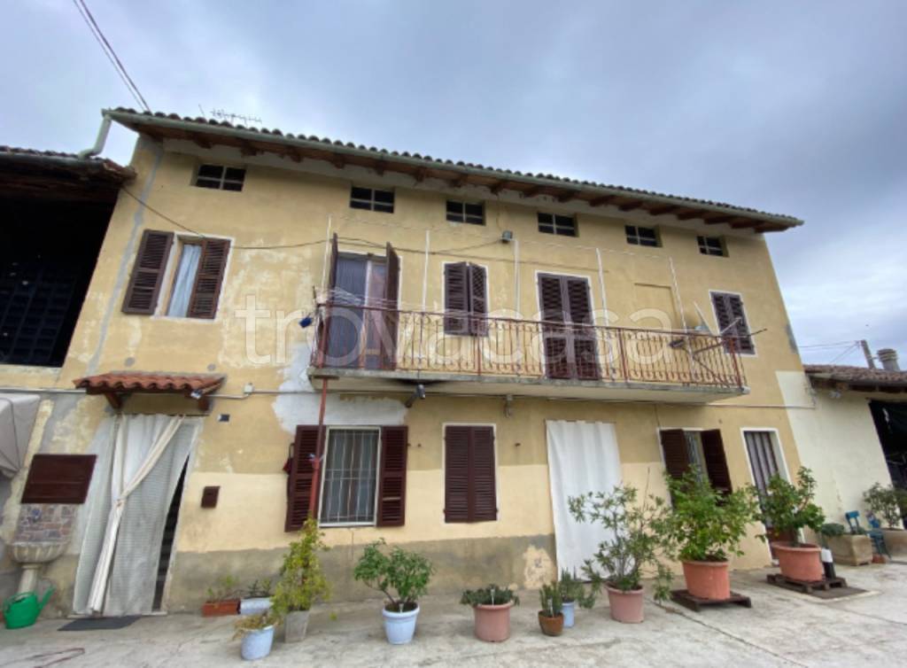 casa indipendente in vendita a Frassineto Po