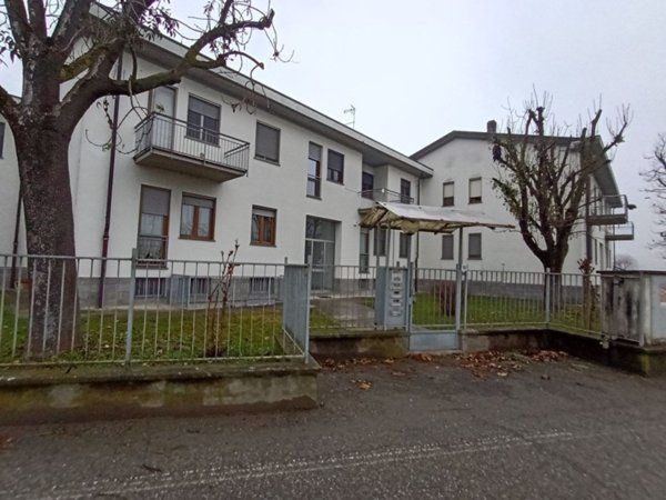 appartamento in vendita a Frassineto Po