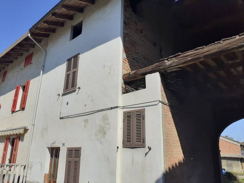 casa indipendente in vendita a Fresonara