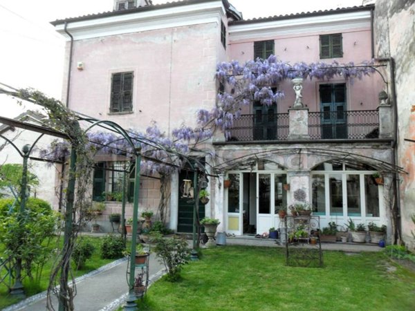 casa indipendente in vendita a Fresonara