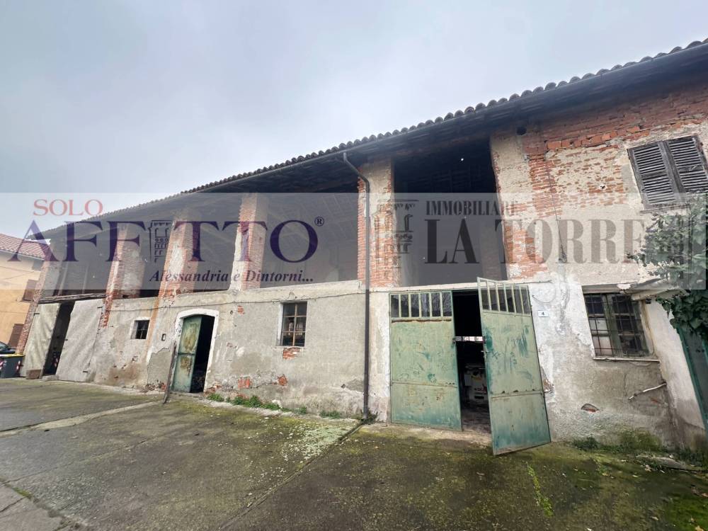 casa indipendente in vendita a Fresonara