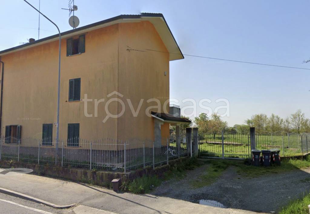casa indipendente in vendita a Fresonara