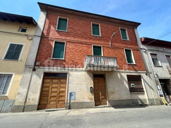 casa indipendente in vendita a Fresonara