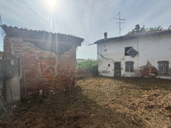casa indipendente in vendita a Frugarolo