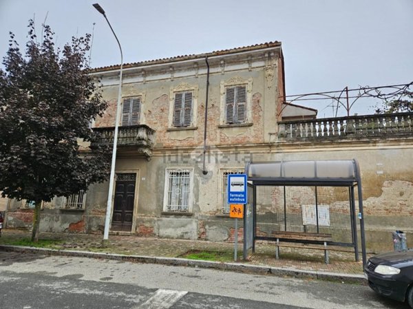 casa indipendente in vendita a Frugarolo