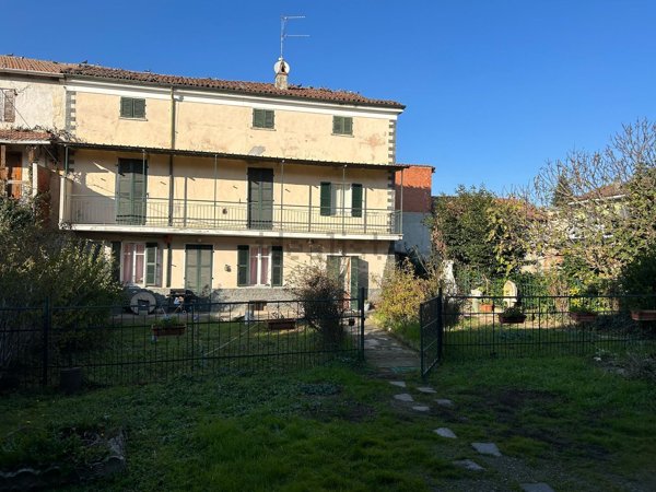 casa indipendente in vendita a Frugarolo