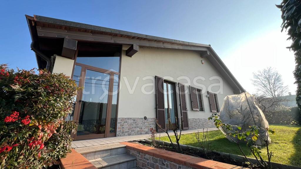 casa indipendente in vendita a Frugarolo