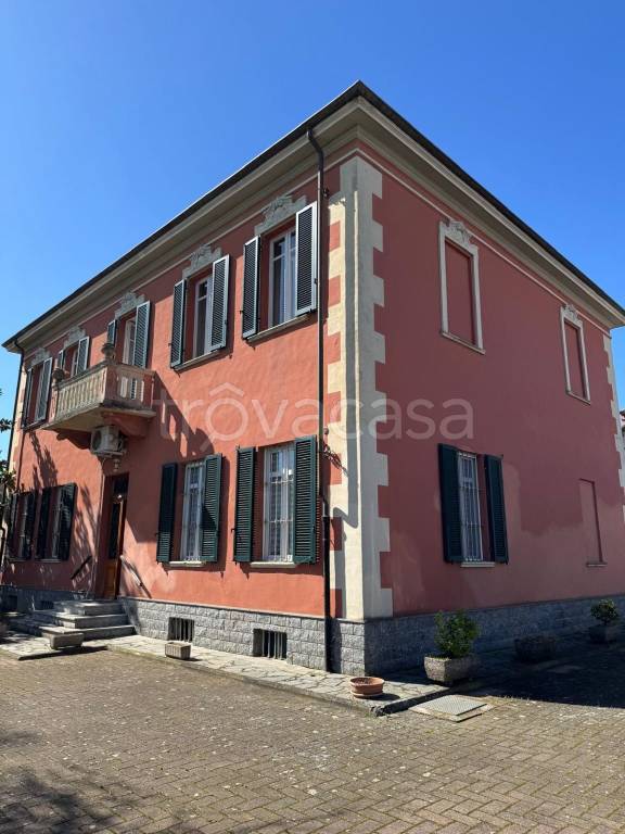 casa indipendente in vendita a Frugarolo