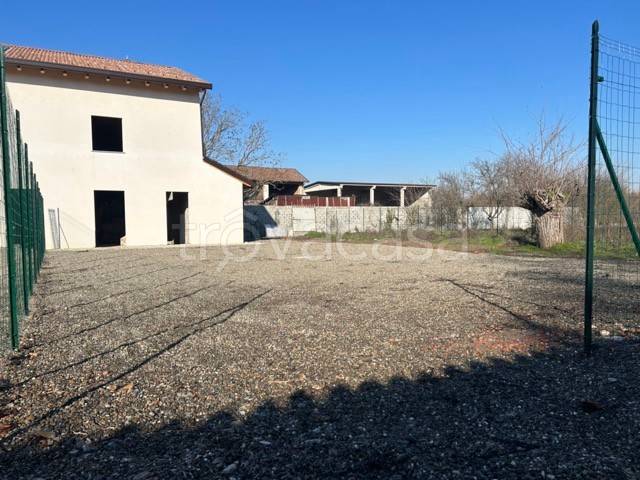casa indipendente in vendita a Frugarolo