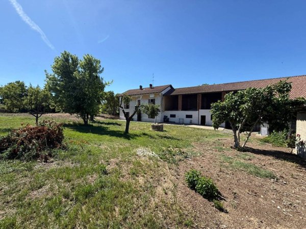 casa indipendente in vendita a Frugarolo in zona Cabannoni