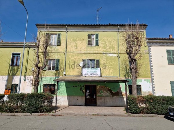 casa semindipendente in vendita a Frugarolo