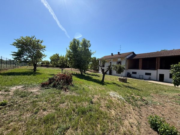 casa indipendente in vendita a Frugarolo in zona Mandrino