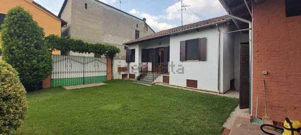 casa indipendente in vendita a Fubine Monferrato