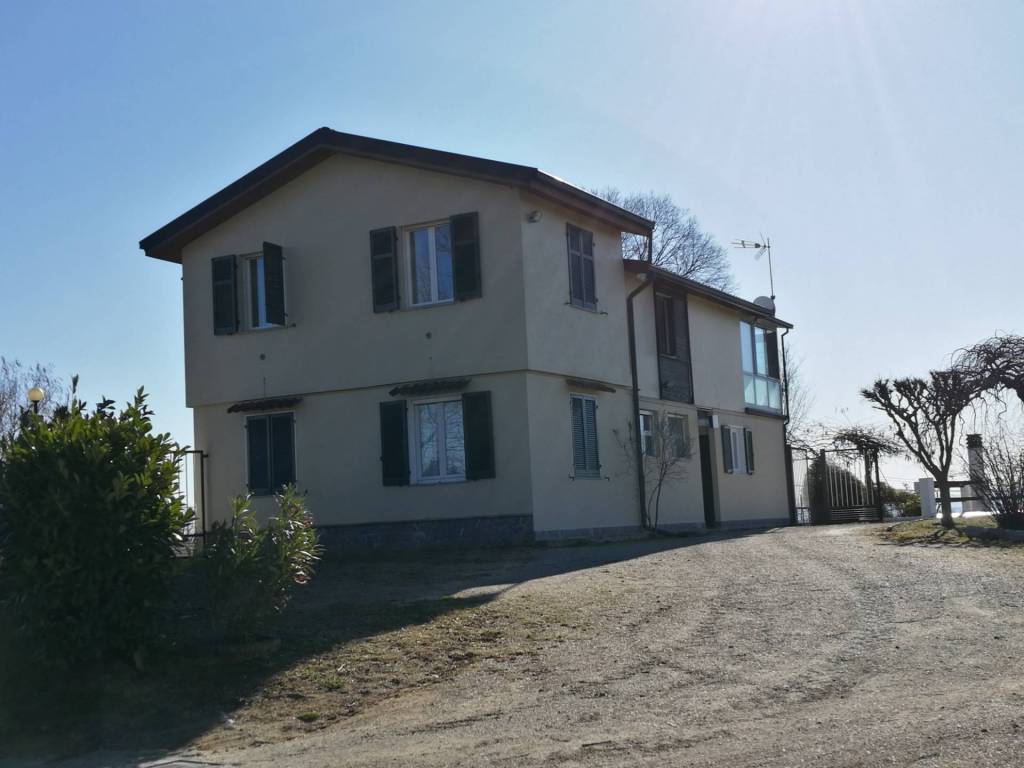 casa indipendente in vendita a Fubine Monferrato