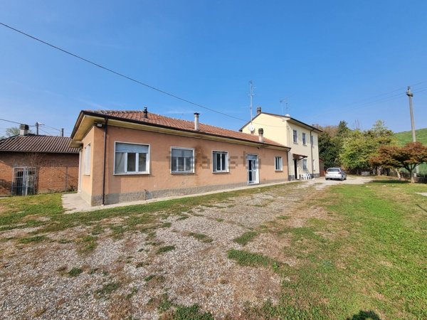 casa indipendente in vendita a Fubine Monferrato