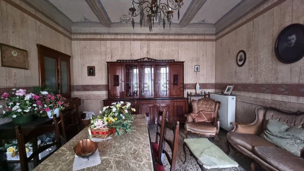 casale in vendita a Fubine Monferrato