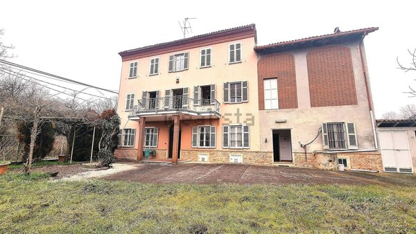 casale in vendita a Fubine Monferrato