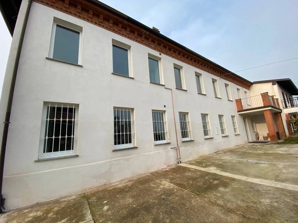 casa indipendente in vendita a Fubine Monferrato in zona Nani