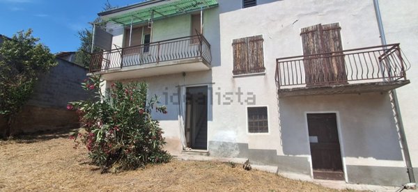 esavano in vendita a Gabiano