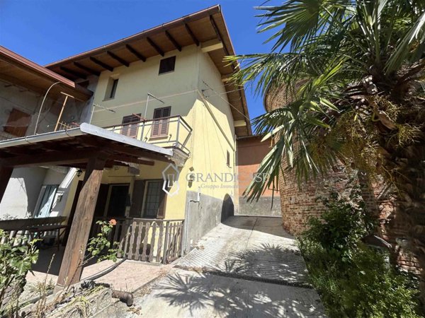 casa indipendente in vendita a Gabiano in zona Piagera