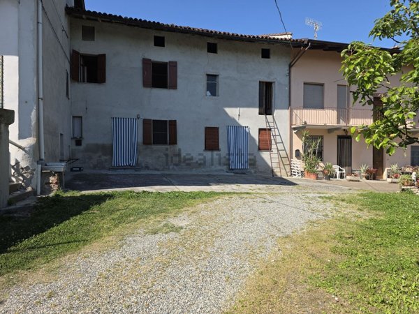 casa indipendente in vendita a Gabiano
