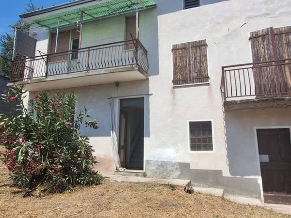 casa indipendente in vendita a Gabiano in zona Cantavenna