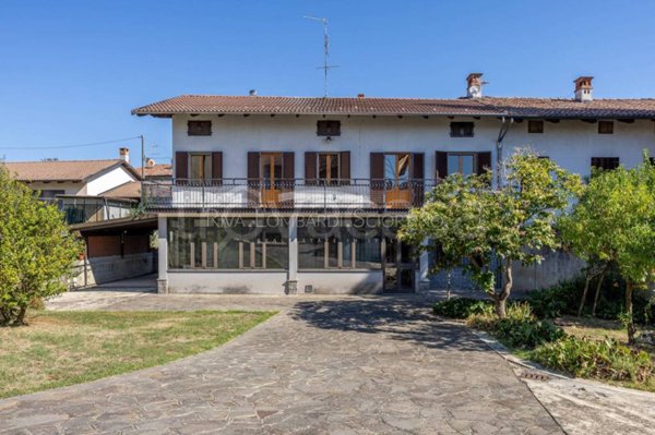 casa indipendente in vendita a Gabiano in zona Sessana